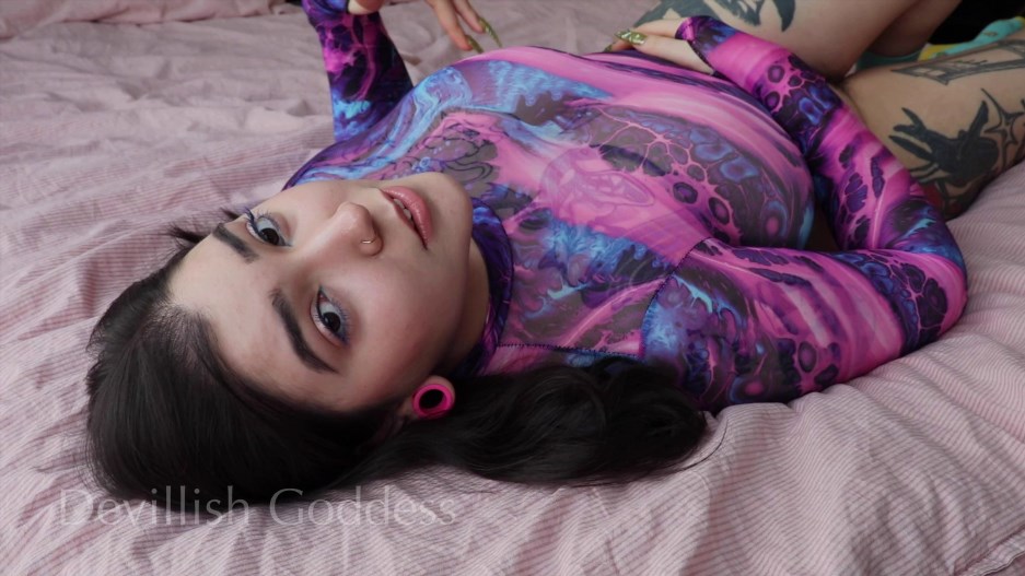 devillishgoddess - Lurking by Devillish Goddess Ileana